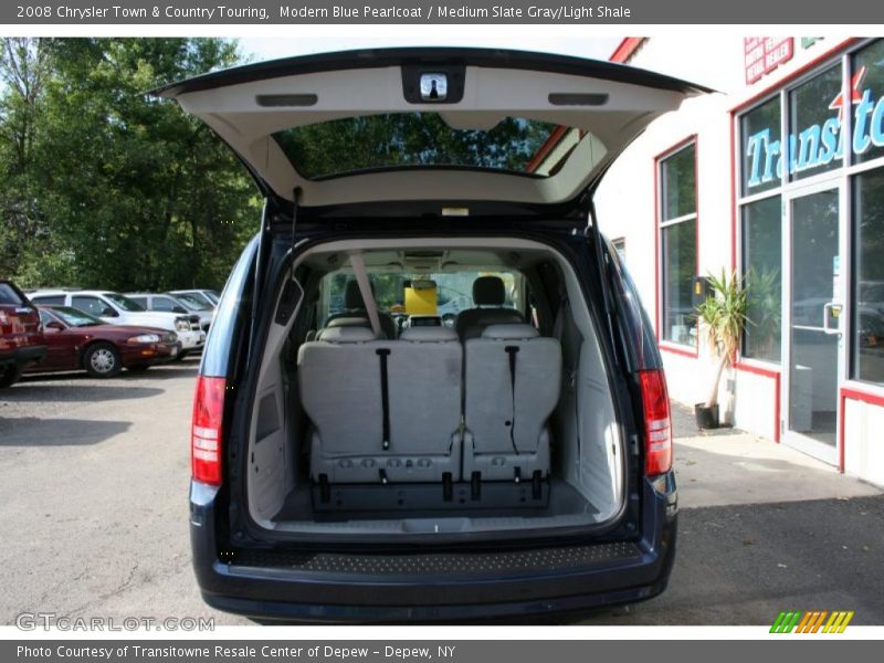 Modern Blue Pearlcoat / Medium Slate Gray/Light Shale 2008 Chrysler Town & Country Touring