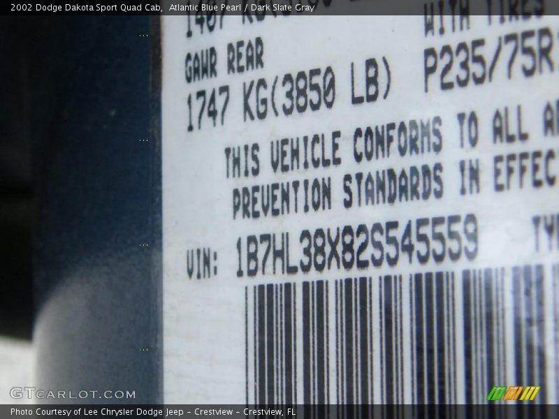 Atlantic Blue Pearl / Dark Slate Gray 2002 Dodge Dakota Sport Quad Cab