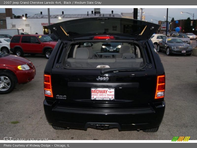 Black / Medium Slate Gray 2007 Jeep Grand Cherokee Laredo 4x4