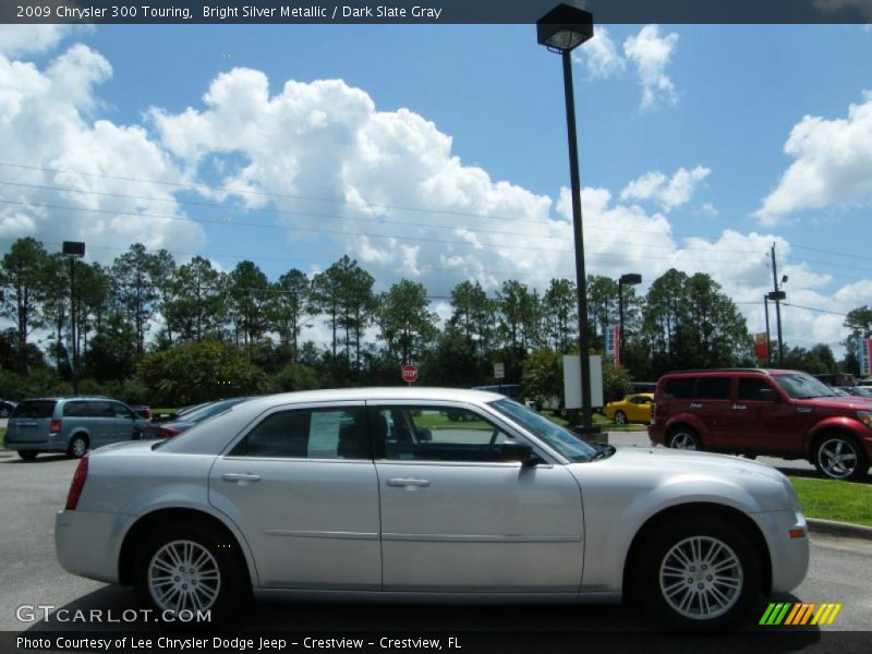 Bright Silver Metallic / Dark Slate Gray 2009 Chrysler 300 Touring