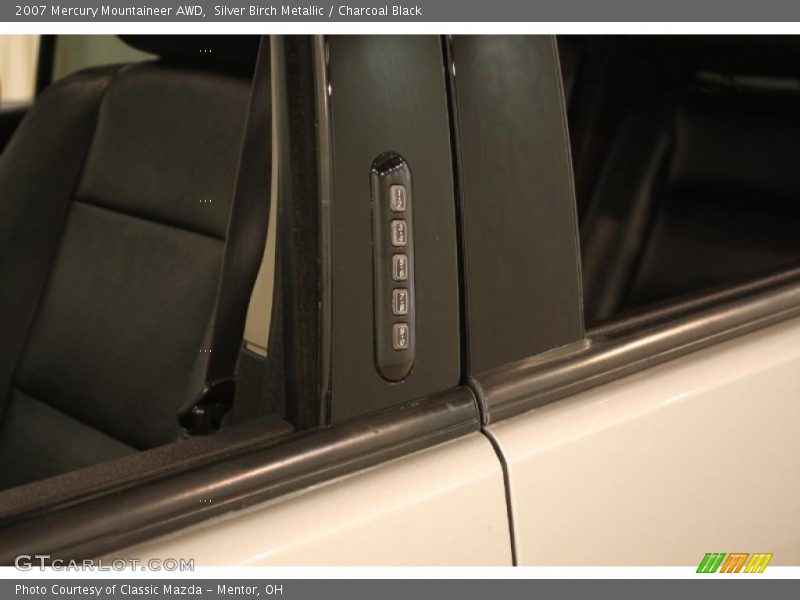 Silver Birch Metallic / Charcoal Black 2007 Mercury Mountaineer AWD