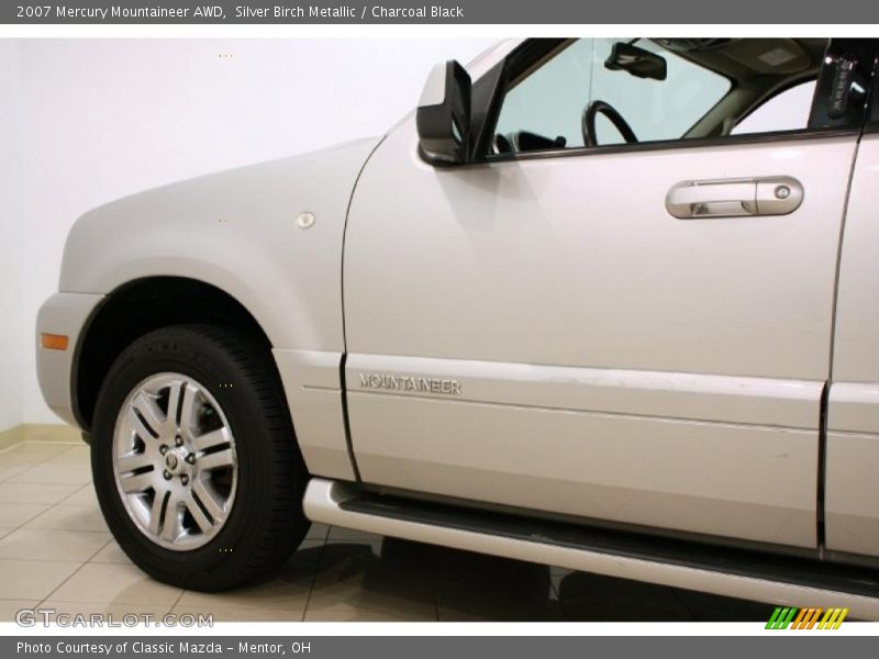Silver Birch Metallic / Charcoal Black 2007 Mercury Mountaineer AWD