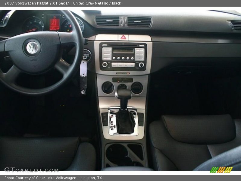 United Grey Metallic / Black 2007 Volkswagen Passat 2.0T Sedan