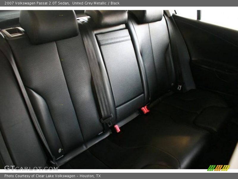 United Grey Metallic / Black 2007 Volkswagen Passat 2.0T Sedan