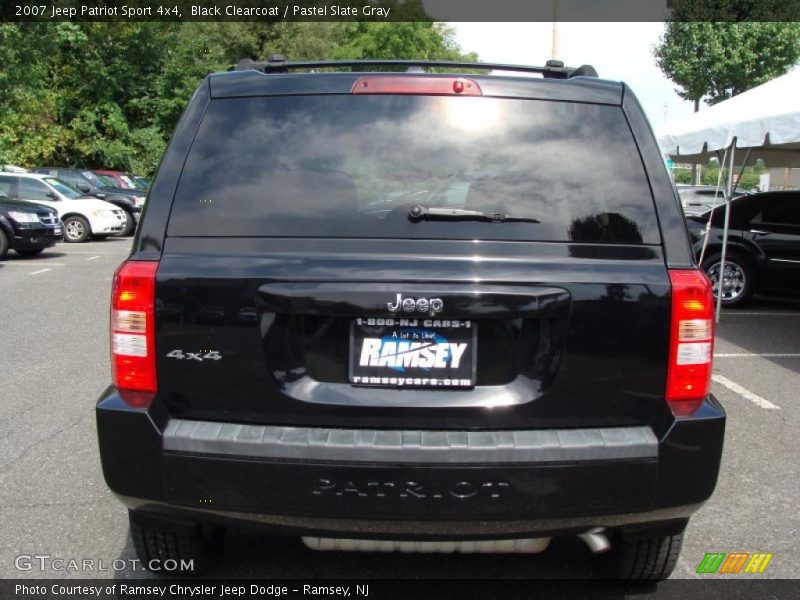 Black Clearcoat / Pastel Slate Gray 2007 Jeep Patriot Sport 4x4
