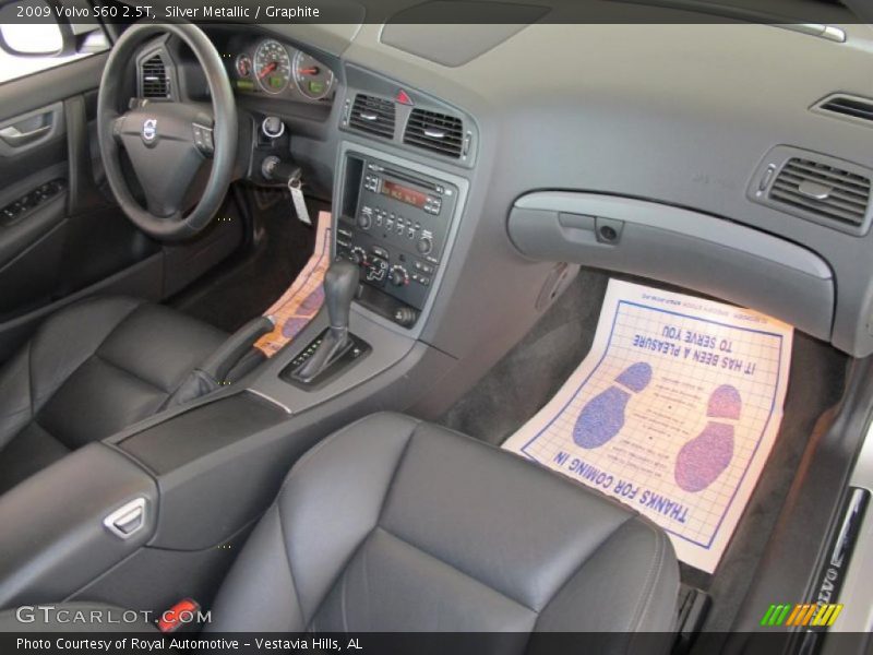 Silver Metallic / Graphite 2009 Volvo S60 2.5T