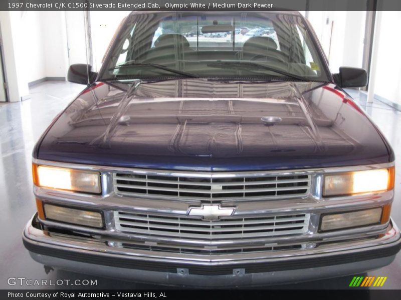 Olympic White / Medium Dark Pewter 1997 Chevrolet C/K C1500 Silverado Extended Cab