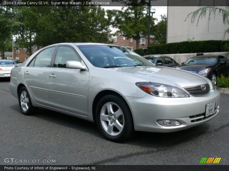 Lunar Mist Metallic / Dark Charcoal 2004 Toyota Camry SE V6
