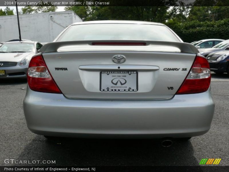 Lunar Mist Metallic / Dark Charcoal 2004 Toyota Camry SE V6