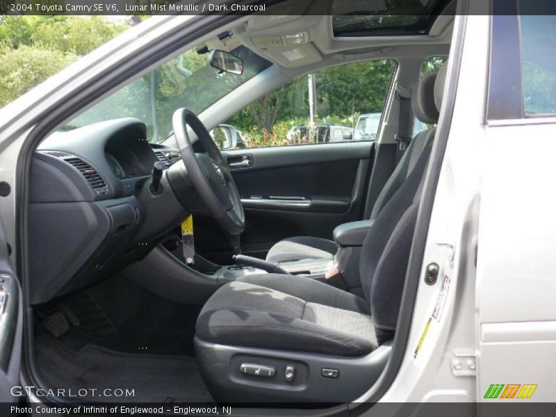 Lunar Mist Metallic / Dark Charcoal 2004 Toyota Camry SE V6