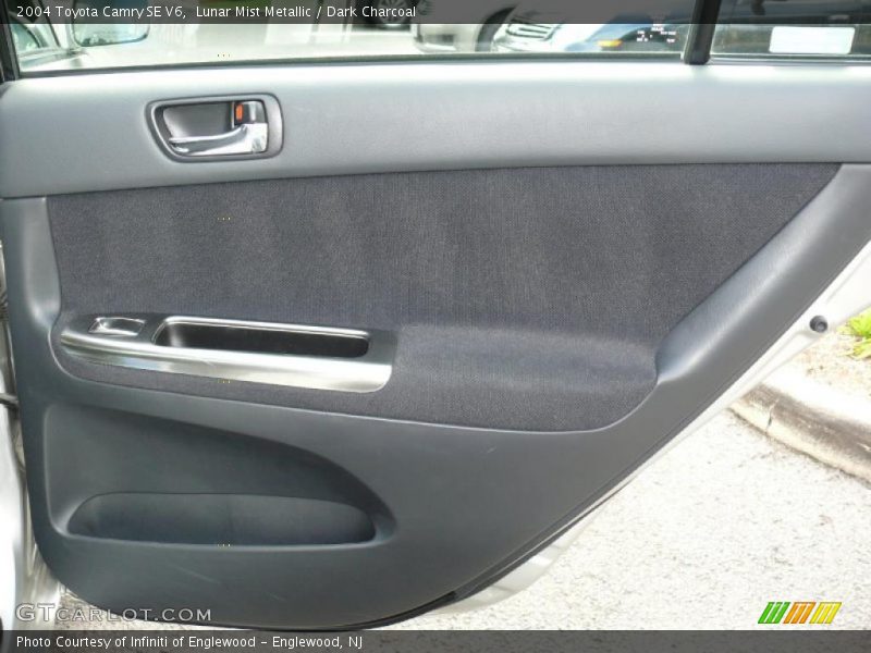 Lunar Mist Metallic / Dark Charcoal 2004 Toyota Camry SE V6