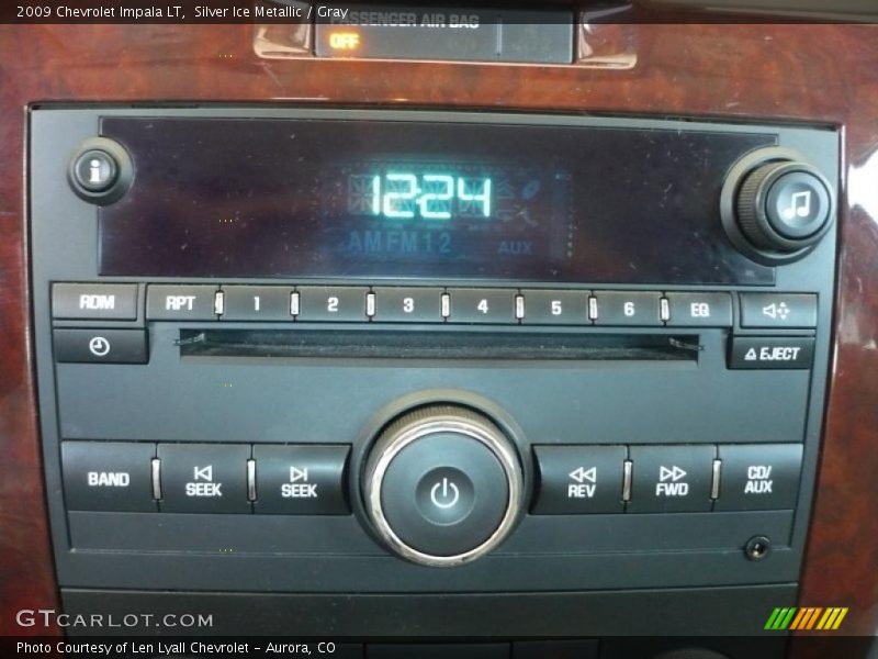 Silver Ice Metallic / Gray 2009 Chevrolet Impala LT