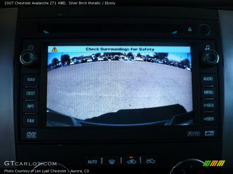 Silver Birch Metallic / Ebony 2007 Chevrolet Avalanche Z71 4WD