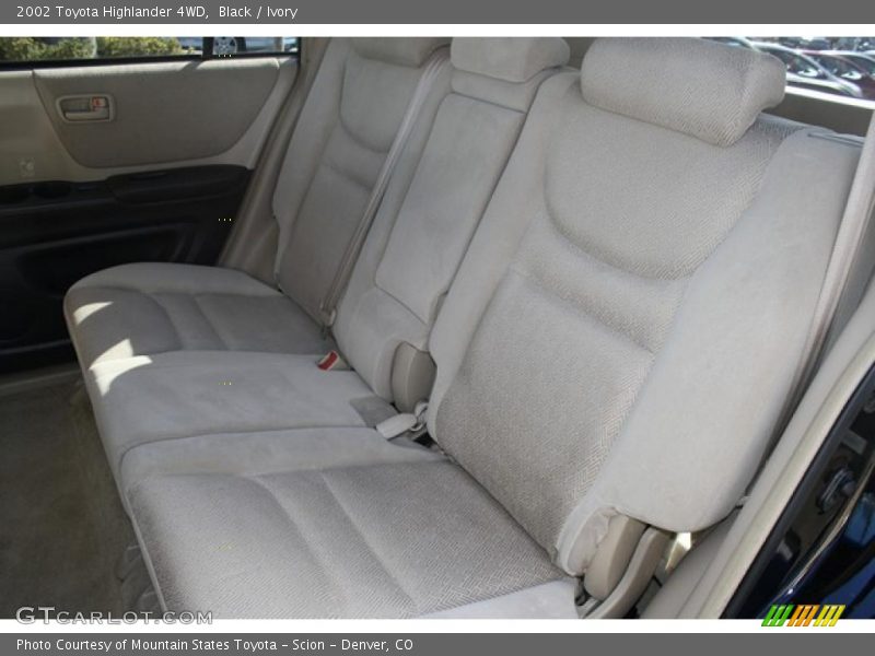 Black / Ivory 2002 Toyota Highlander 4WD