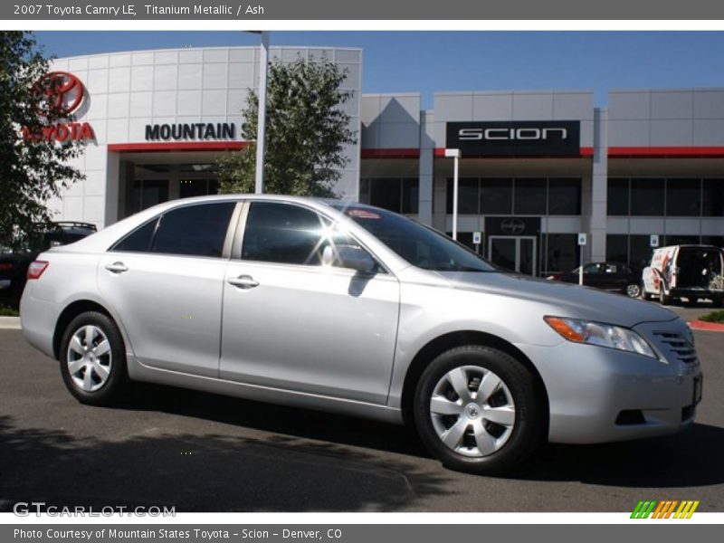Titanium Metallic / Ash 2007 Toyota Camry LE