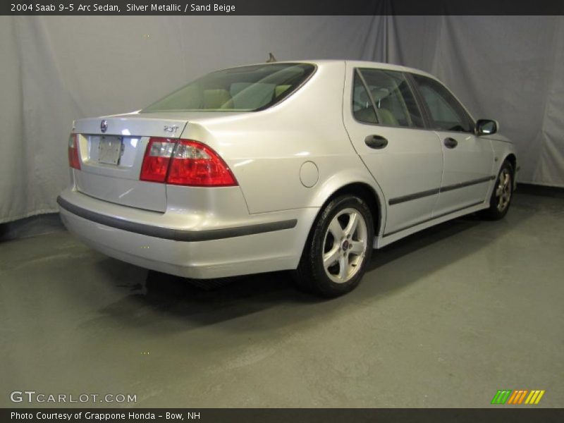 Silver Metallic / Sand Beige 2004 Saab 9-5 Arc Sedan