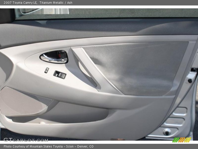 Titanium Metallic / Ash 2007 Toyota Camry LE