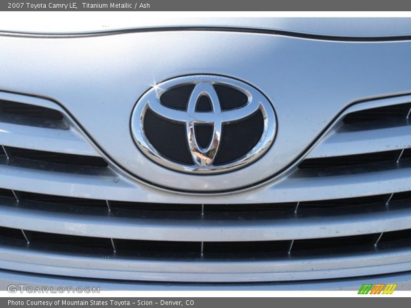 Titanium Metallic / Ash 2007 Toyota Camry LE