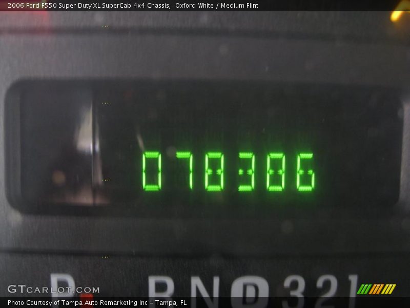 Oxford White / Medium Flint 2006 Ford F550 Super Duty XL SuperCab 4x4 Chassis