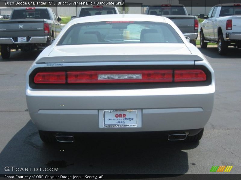 Bright Silver Metallic / Dark Slate Gray 2010 Dodge Challenger R/T