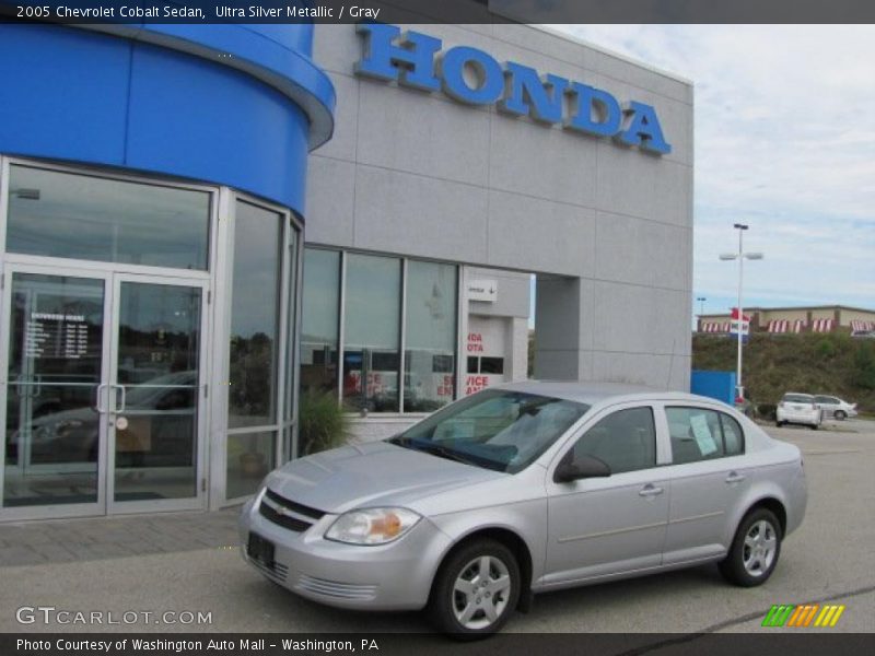 Ultra Silver Metallic / Gray 2005 Chevrolet Cobalt Sedan