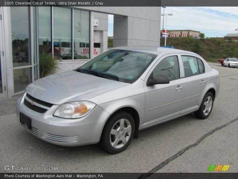 Ultra Silver Metallic / Gray 2005 Chevrolet Cobalt Sedan
