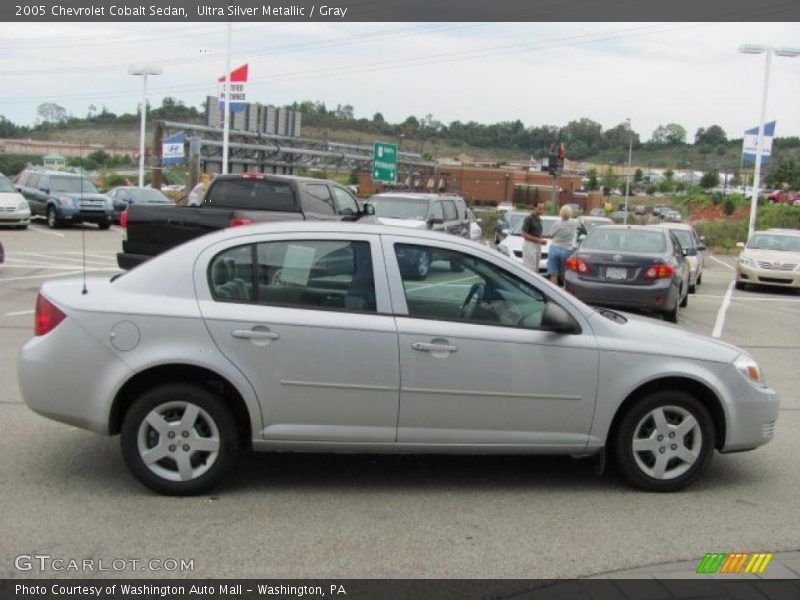Ultra Silver Metallic / Gray 2005 Chevrolet Cobalt Sedan