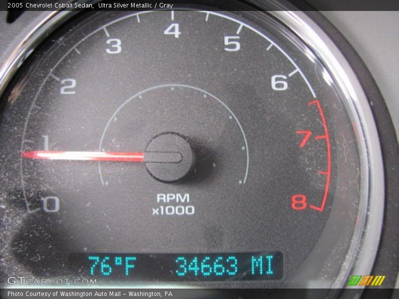 Ultra Silver Metallic / Gray 2005 Chevrolet Cobalt Sedan