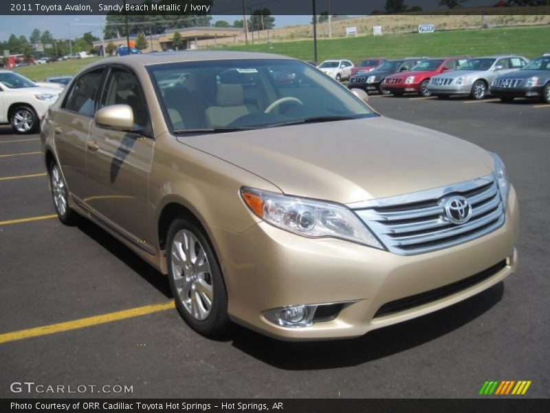 Sandy Beach Metallic / Ivory 2011 Toyota Avalon