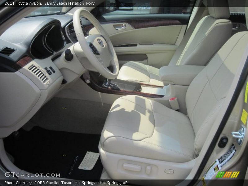 Sandy Beach Metallic / Ivory 2011 Toyota Avalon