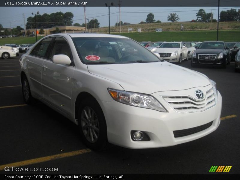Super White / Ash 2011 Toyota Camry XLE V6