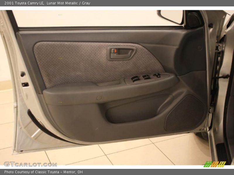 Lunar Mist Metallic / Gray 2001 Toyota Camry LE