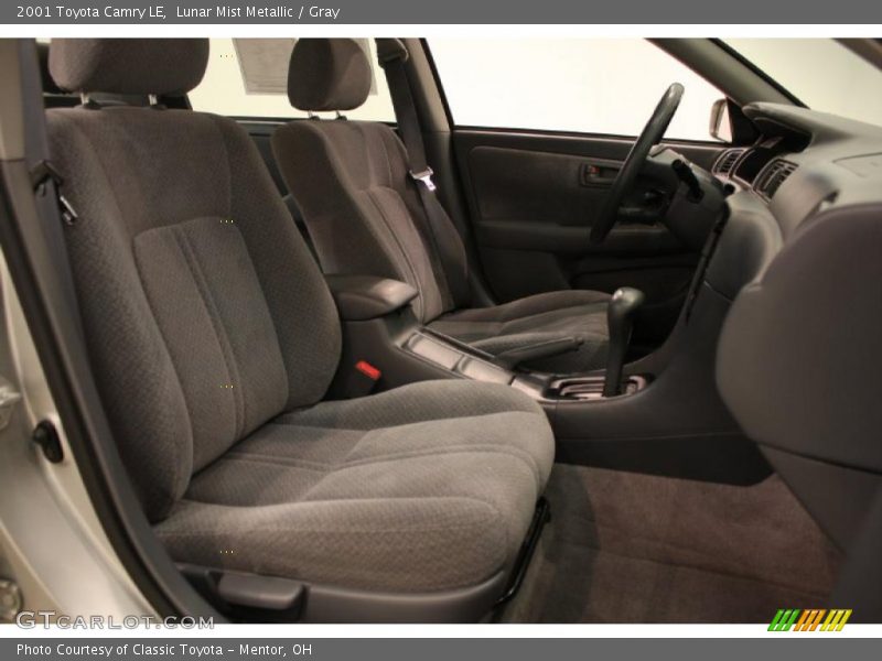 Lunar Mist Metallic / Gray 2001 Toyota Camry LE