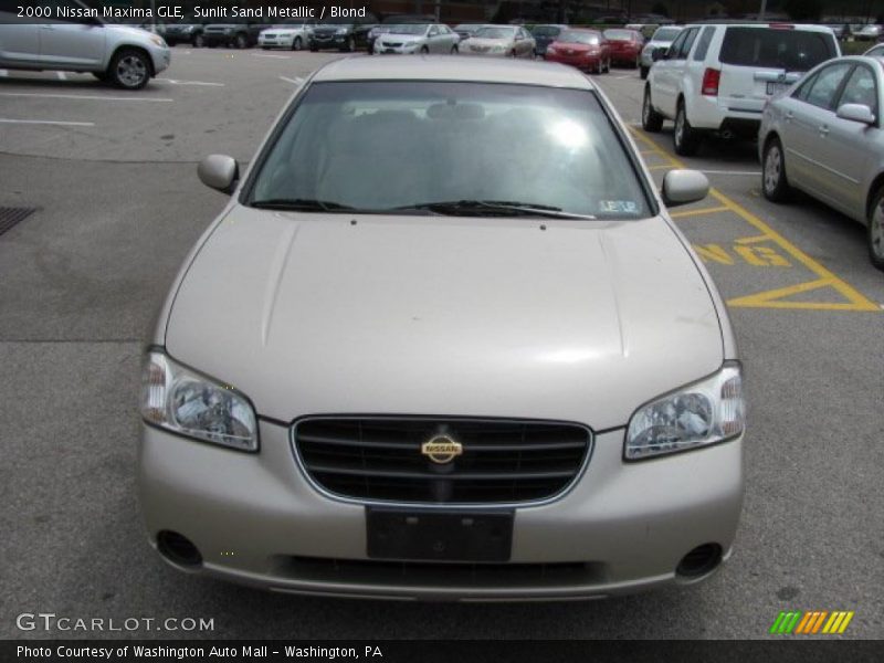 Sunlit Sand Metallic / Blond 2000 Nissan Maxima GLE