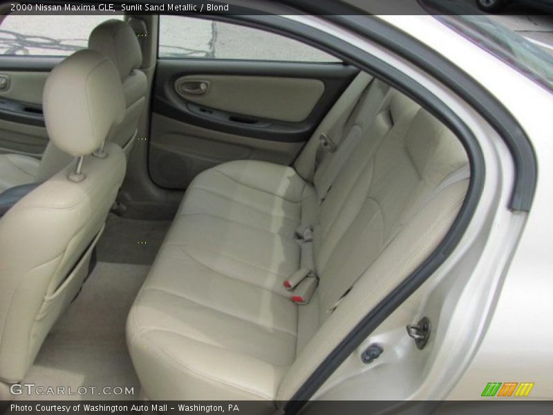 Sunlit Sand Metallic / Blond 2000 Nissan Maxima GLE