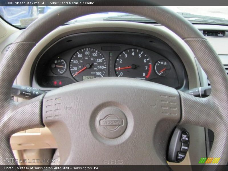 Sunlit Sand Metallic / Blond 2000 Nissan Maxima GLE