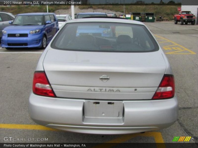 Platinum Metallic / Charcoal 2001 Nissan Altima GLE
