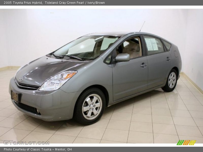 Tideland Gray Green Pearl / Ivory/Brown 2005 Toyota Prius Hybrid