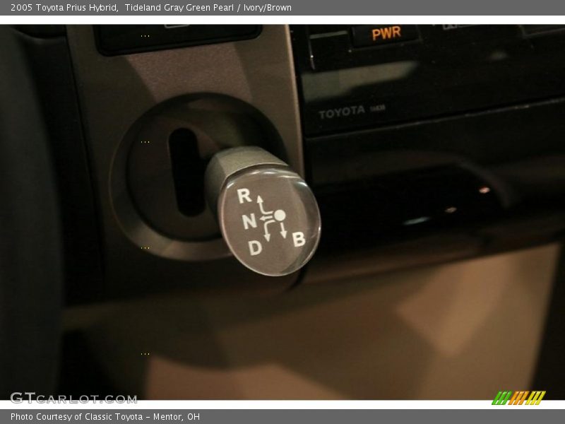 Tideland Gray Green Pearl / Ivory/Brown 2005 Toyota Prius Hybrid