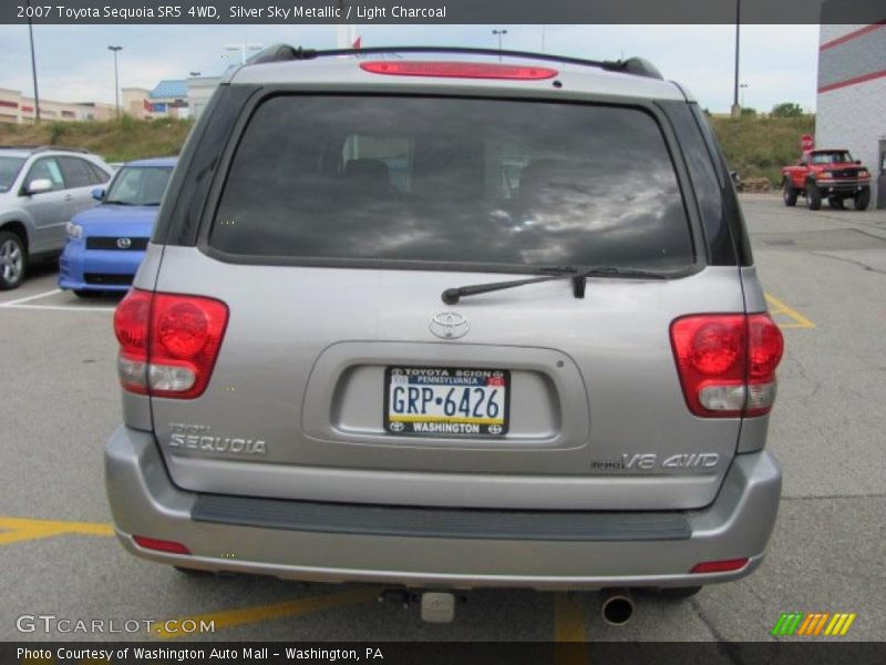 Silver Sky Metallic / Light Charcoal 2007 Toyota Sequoia SR5 4WD