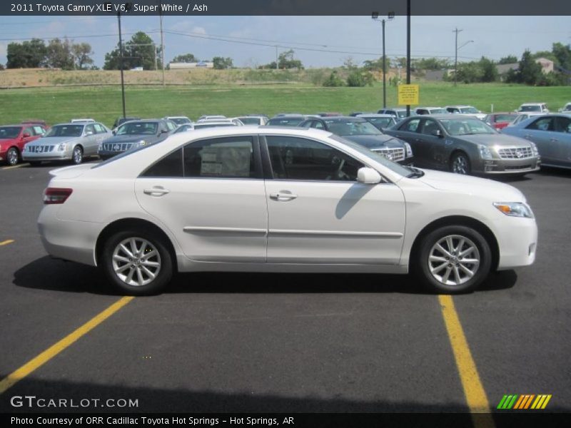 Super White / Ash 2011 Toyota Camry XLE V6