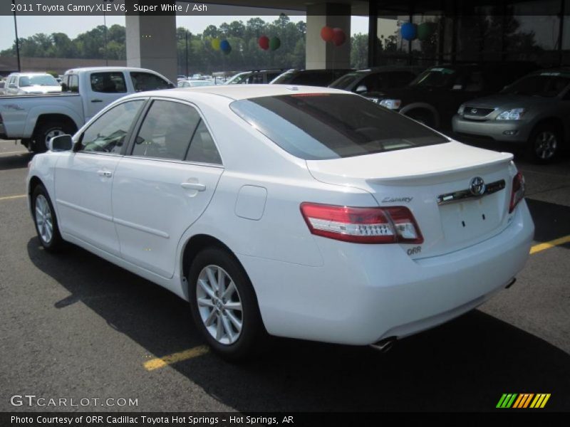 Super White / Ash 2011 Toyota Camry XLE V6
