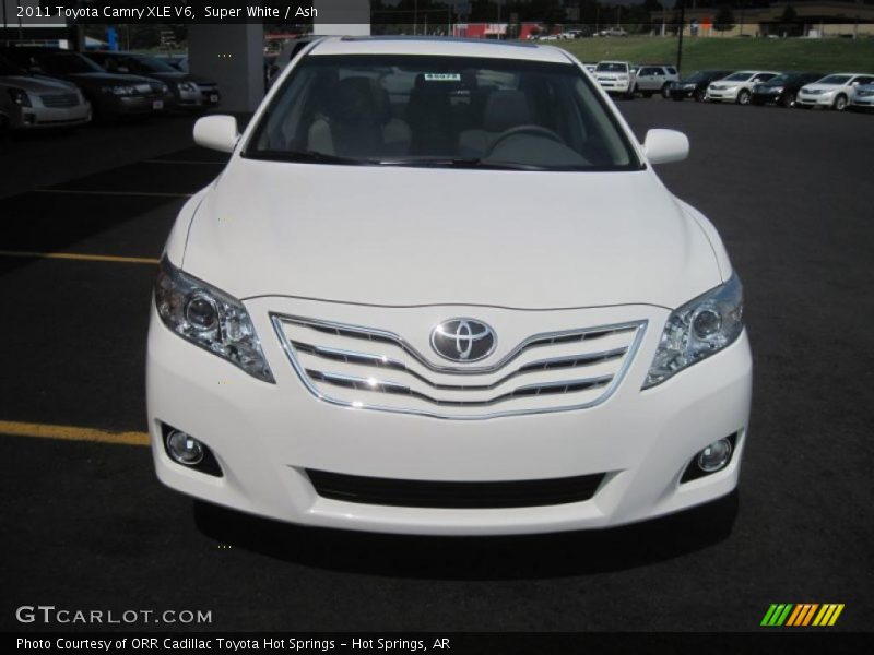 Super White / Ash 2011 Toyota Camry XLE V6