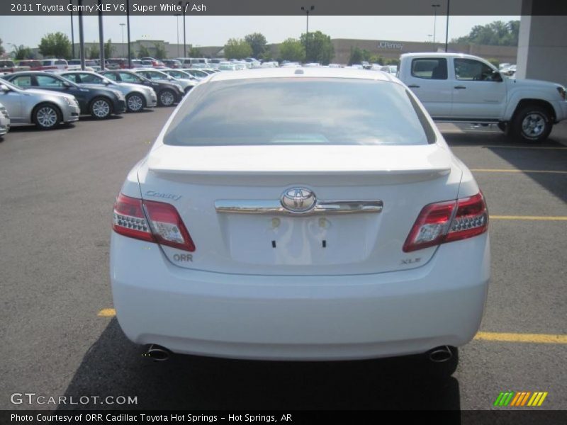 Super White / Ash 2011 Toyota Camry XLE V6