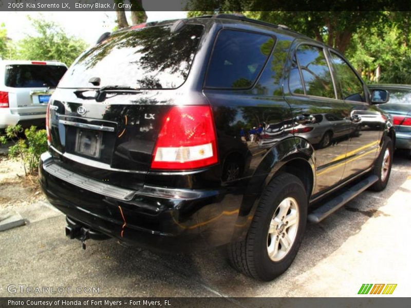 Ebony Black / Gray 2005 Kia Sorento LX