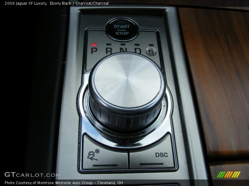 Ebony Black / Charcoal/Charcoal 2009 Jaguar XF Luxury