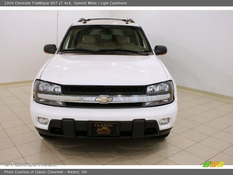 Summit White / Light Cashmere 2004 Chevrolet TrailBlazer EXT LT 4x4