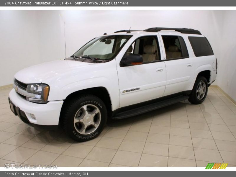 Summit White / Light Cashmere 2004 Chevrolet TrailBlazer EXT LT 4x4