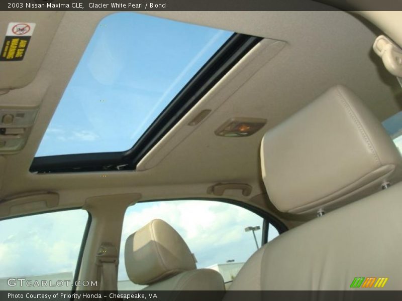 Glacier White Pearl / Blond 2003 Nissan Maxima GLE