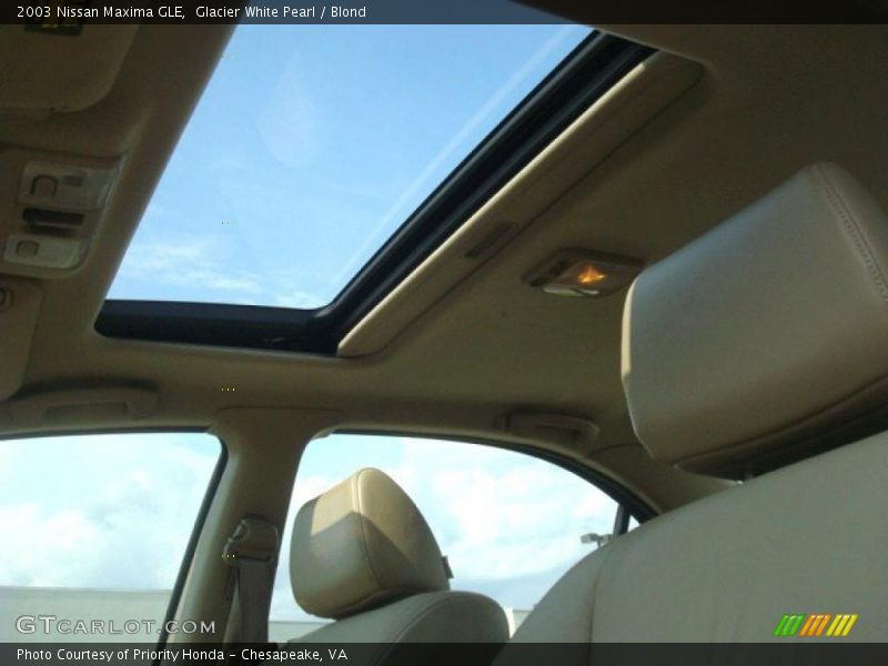 Glacier White Pearl / Blond 2003 Nissan Maxima GLE